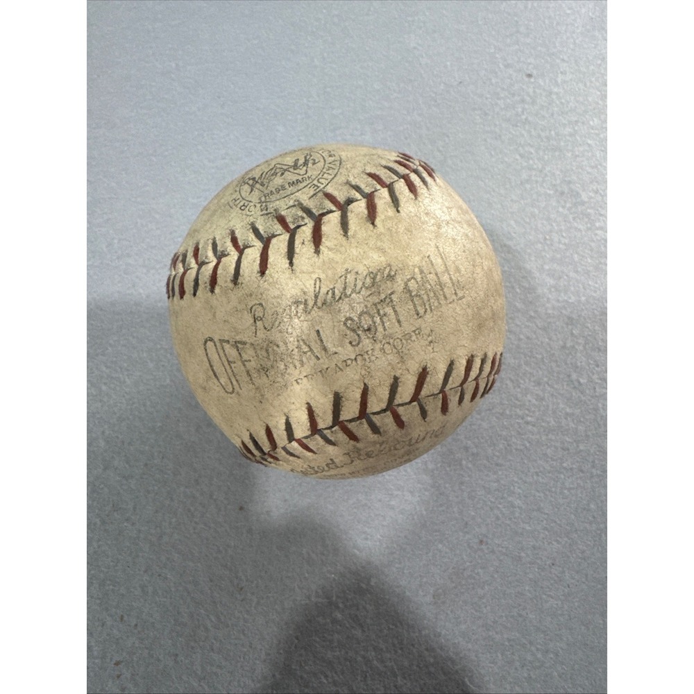 Worth Official Softball Antique G-10-12 White Cowhide Kapok Core Vintage Ball